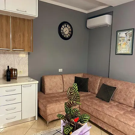 Contemporary & Cozy *